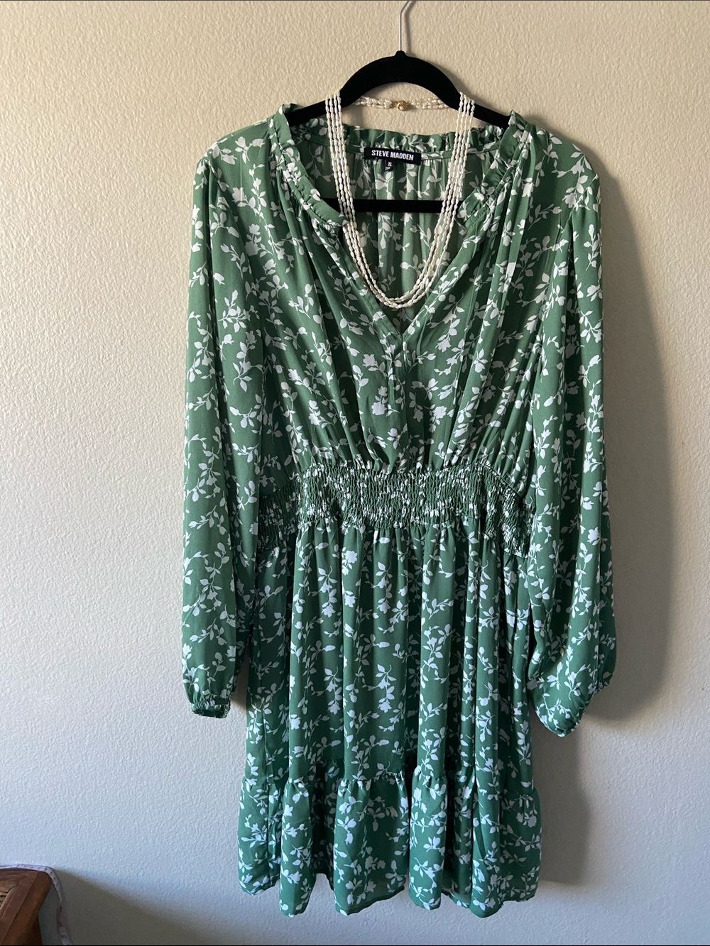 Steve Madden Green Floral Smocked Waist Long Sleeve Dress